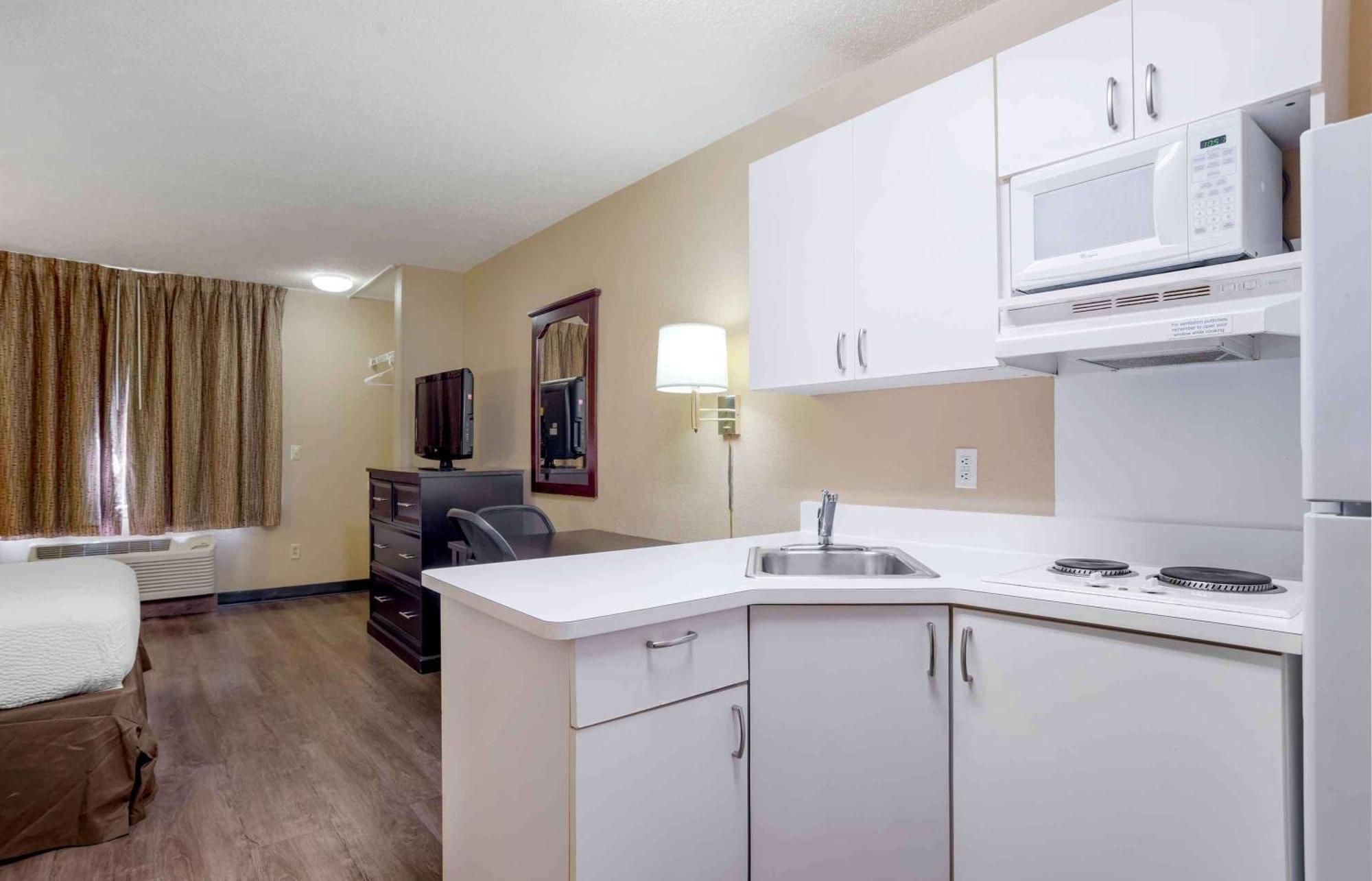 Extended Stay America Suites - Pensacola - University Mall Ferry Pass Dış mekan fotoğraf